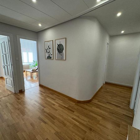 Rioja Centro Ayuntamiento By Apartamentos ログローニョ エクステリア 写真
