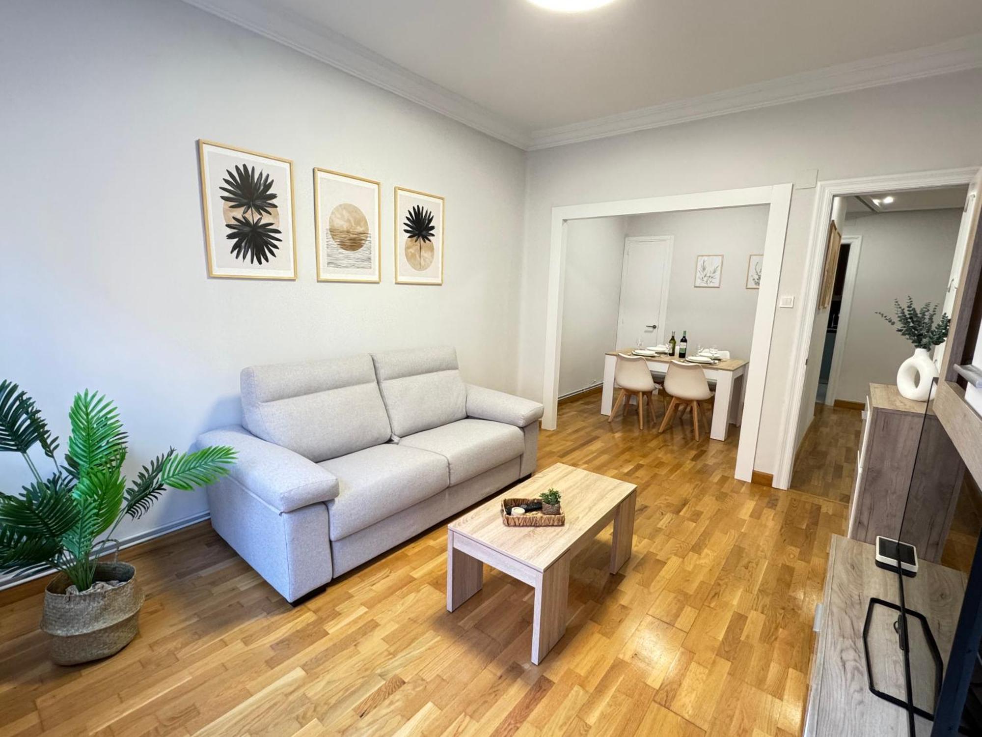 Rioja Centro Ayuntamiento By Apartamentos ログローニョ エクステリア 写真